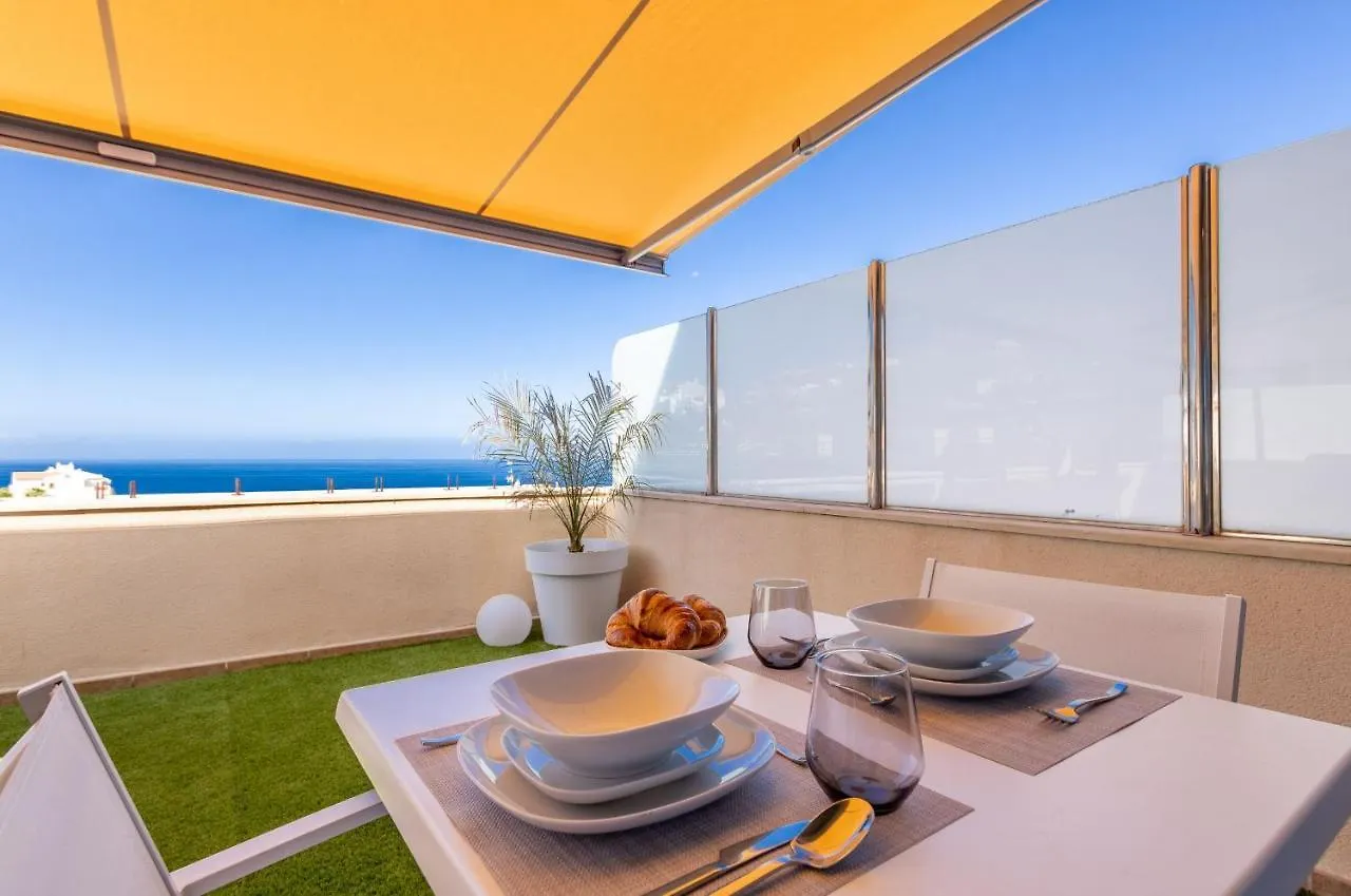 Rooftop Suite Balcon De Los Gigantes Puerto de Santiago  Appartement